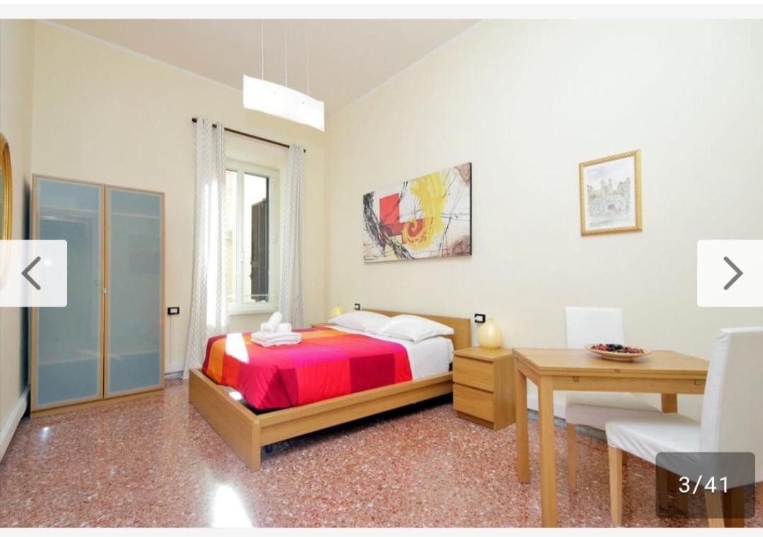 Colosseo B&B Рим Экстерьер фото
